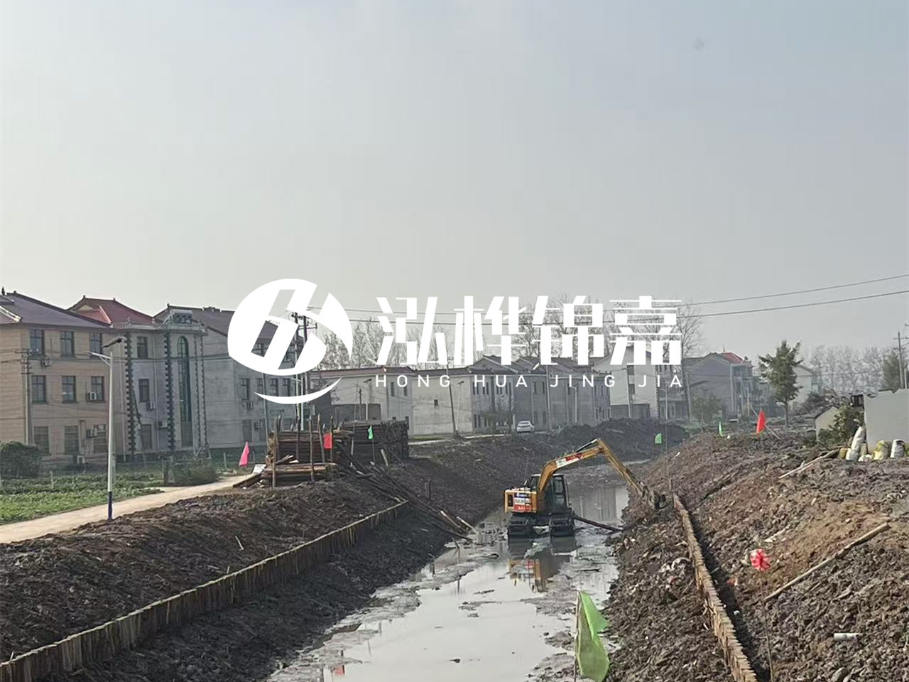 河南松木樁廠家地址在哪里？如何避免買到空心樁？