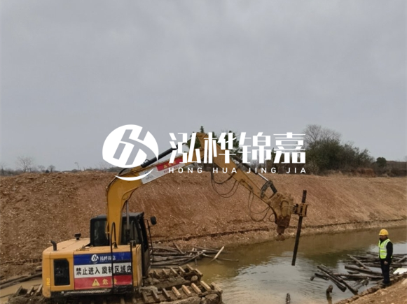 為什么要進(jìn)行河道護(hù)坡？堤壩加固木樁的作用？
